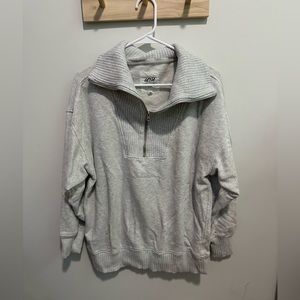 Medium Aerie quarter zip
